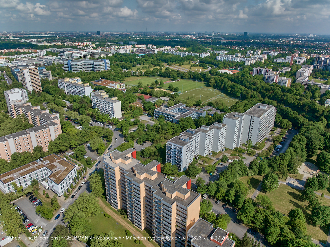 07.06.2023 - Annette-Kolb-Anger, Perlach Stift und Aufstockung in der Kafkastraße in Neuperlach